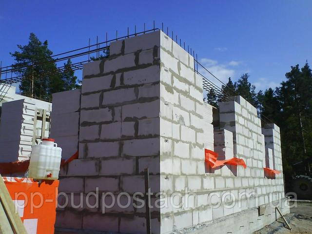 Чим обробити будинок з газобетону?