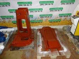 Первый слой грунтовка после пескоструйных работ