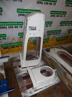 Первый слой краски  ( используем Śnieżka ) после грунтовочных работ 