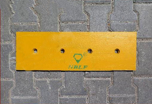 НОЖ ОТВАЛА СРЕДНИЙ CAT D4C D4E 4 ОТВ.  4T2972