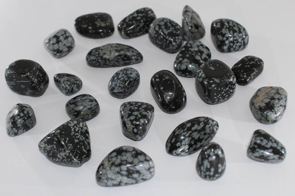 Обсидиан (снежный): продажа, цена в Ирпене. Товары, общее от "Spark beadS"  - 270634296