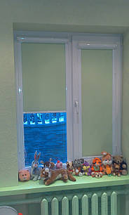 Тканинні ролети рулонні штори закритого типу для дитячої кімнати