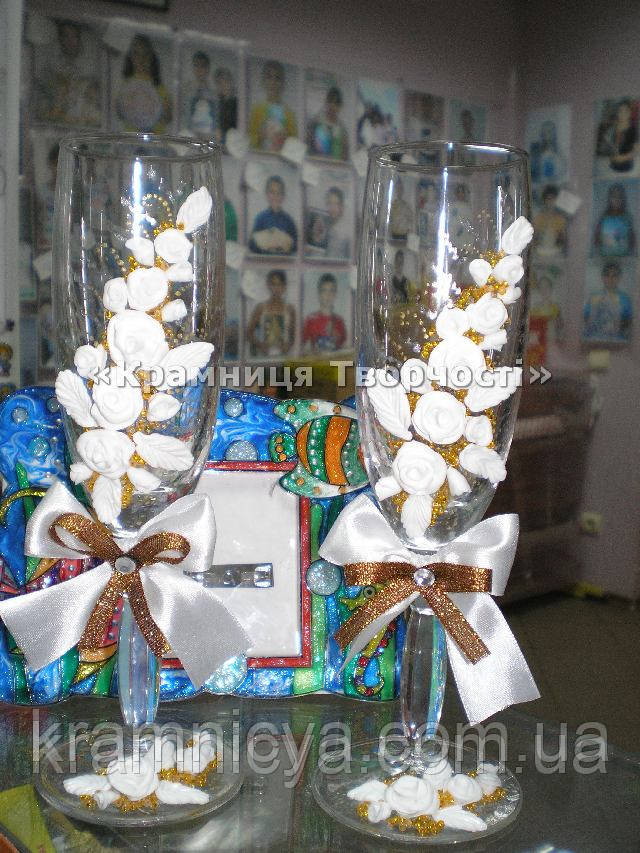 Робота з полімерної глини. Весільні склянки Робота з полімерної глини. Весільні склянки