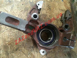 Кулак поворотный правый c подшипником Таврия Славута Мелитополь