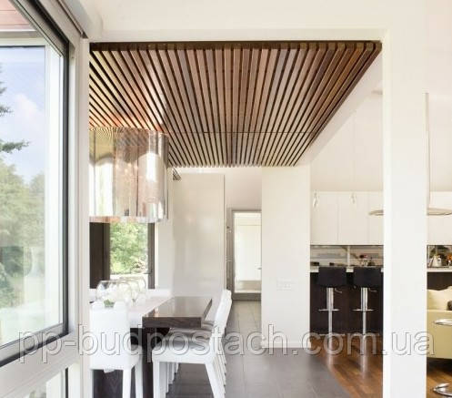 Рейкова обробка стелі - знахідка для дизайнерів. Рейкова обробка стелі - знахідка для дизайнерів.