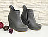 Сірі шкіряні черевики жіночі на платформі, декоровані блискавкою, фото 6