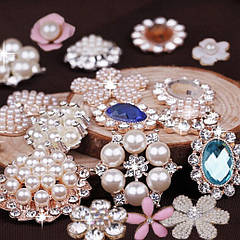 Стразовий і перлинний декор