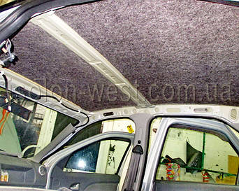 Клеим лучший в мире шумоизолятор войлок толщиной около 10 мм.