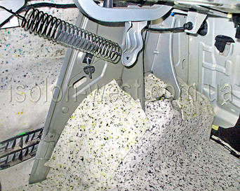 Получается двойной слой на колесных арках авто.