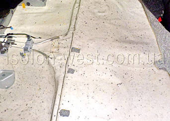 Второй слой шумоизоляции положен.