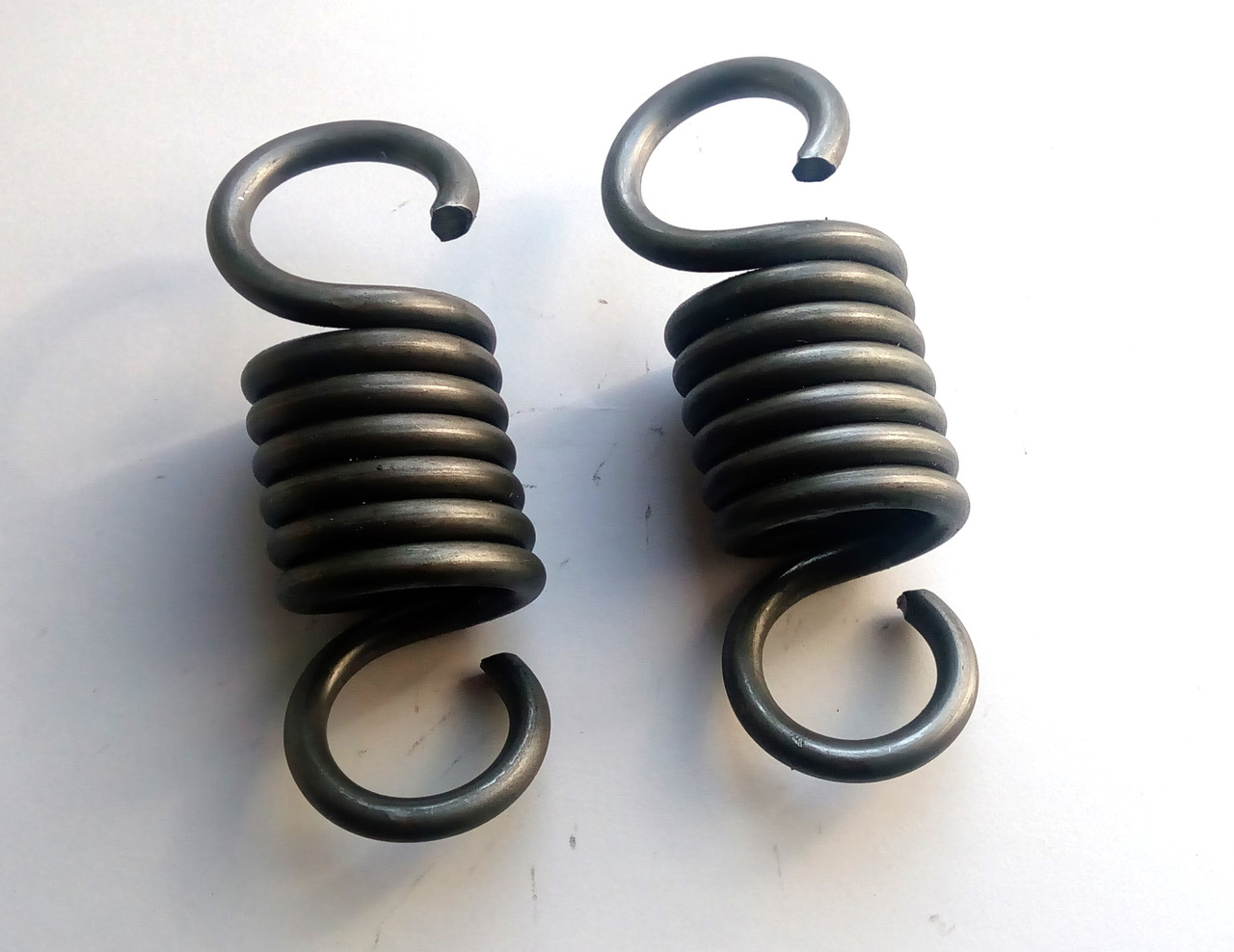 Пружина оттяжная 6 х 38 х 100. Пружина качели 6 мм. Изготовление пружин ...