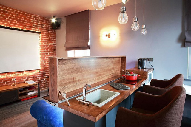 Відмінний спосіб поєднати робочий стіл і кухонну поверхню — спеціальна кришка.