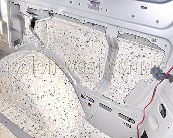 Арки и стенки обрабатываем особо тщательно.