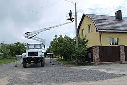 Підйомник мобільний стріловий СММ ПМС-2010-05