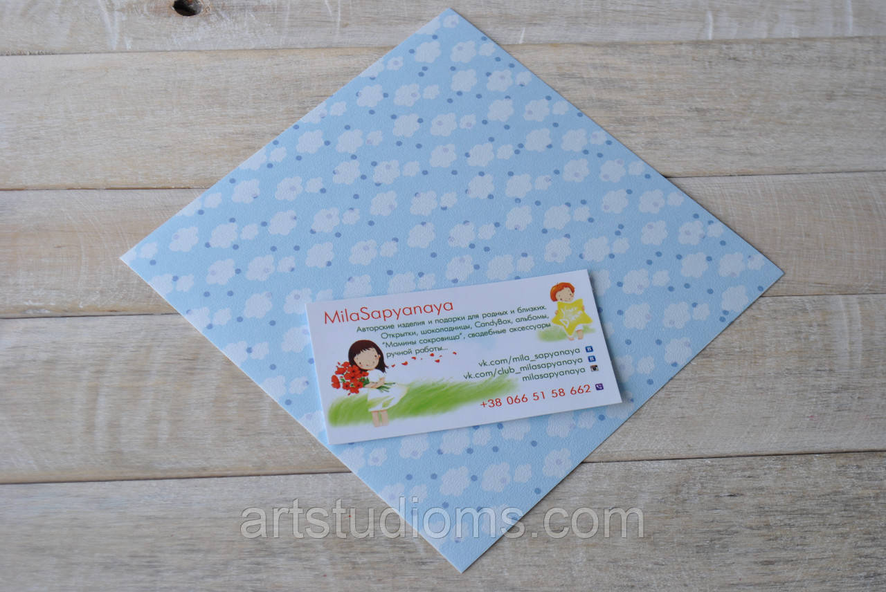 Дизайнерський картон текстура льон "блакитні хмари" 15х15 см