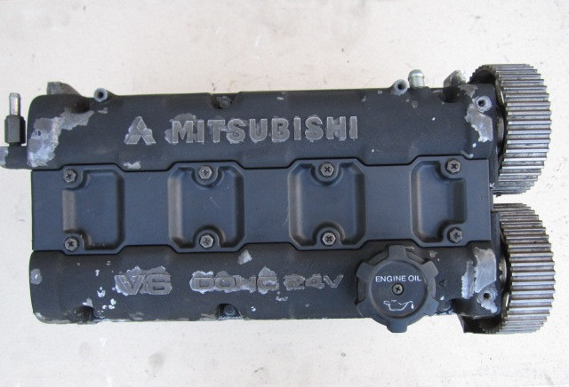 ГБЦ головка блока циліндрів у складі передня Mitsubishi 3000GT 3.0b 24v 6G72 Stealth