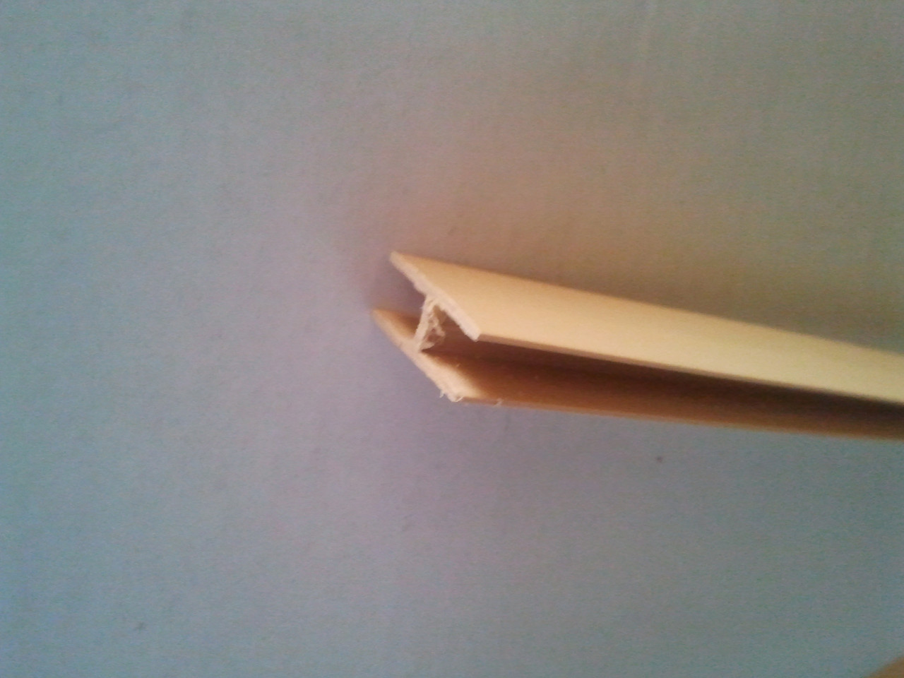 Профиль Стык для ДВП L-3000мм Бук — Купить Недорого на Bigl.ua (20280103)