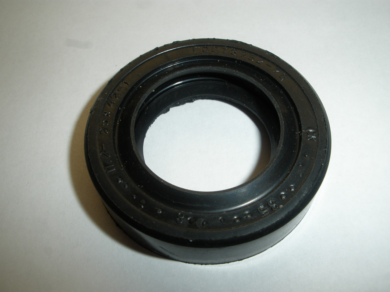 Сальник маховика двигуна ЗІЛ 133ГЯ (14.1701340, пр-во Оригінал), фото 1