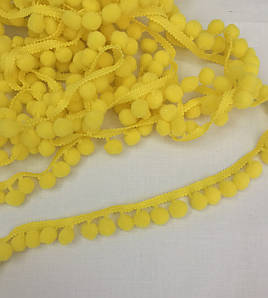 Тасьма з помпонами жовта 10 мм
