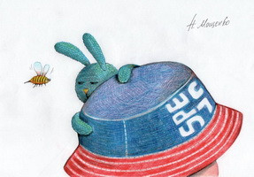 заяц Оливер на даче