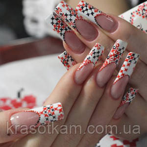 Манікюр в українському стилі