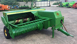 Прес-підбірник John Deere 332 (1)