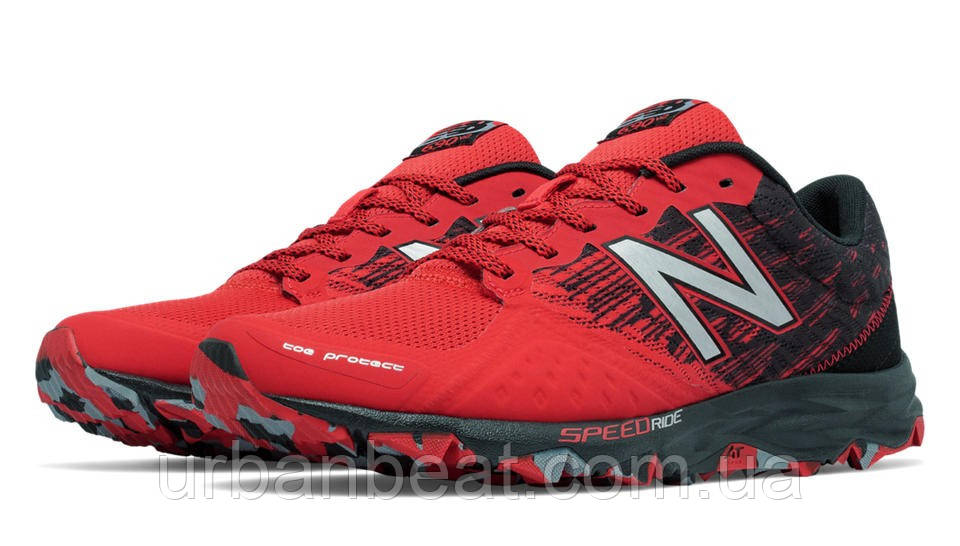 Чоловічі кросівки New Balance MT690LA2 Оригінал