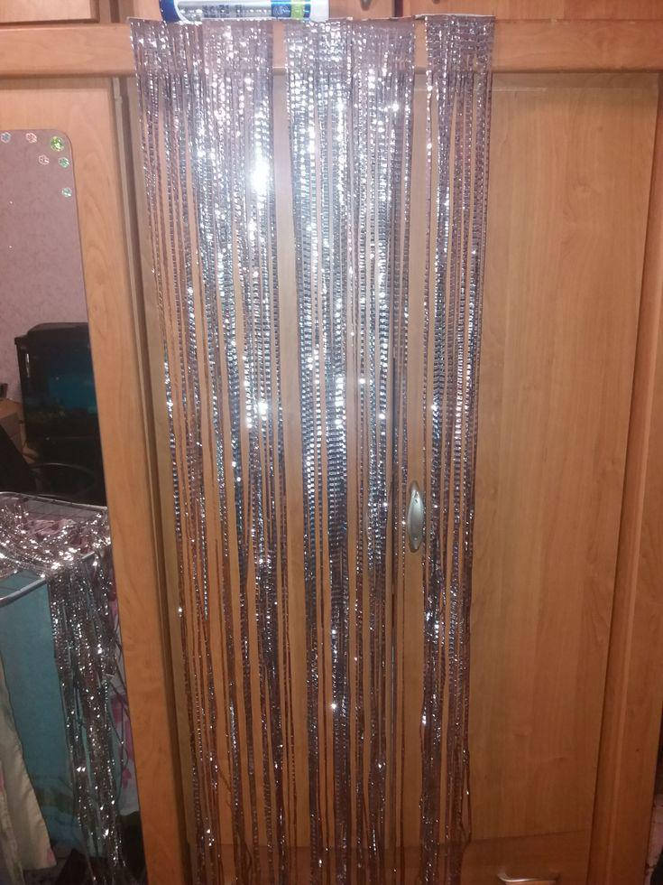 

Серебристый дождик рифленный - высота 1,5метра, ширина 24см, ширина одной полосочки около 2мм