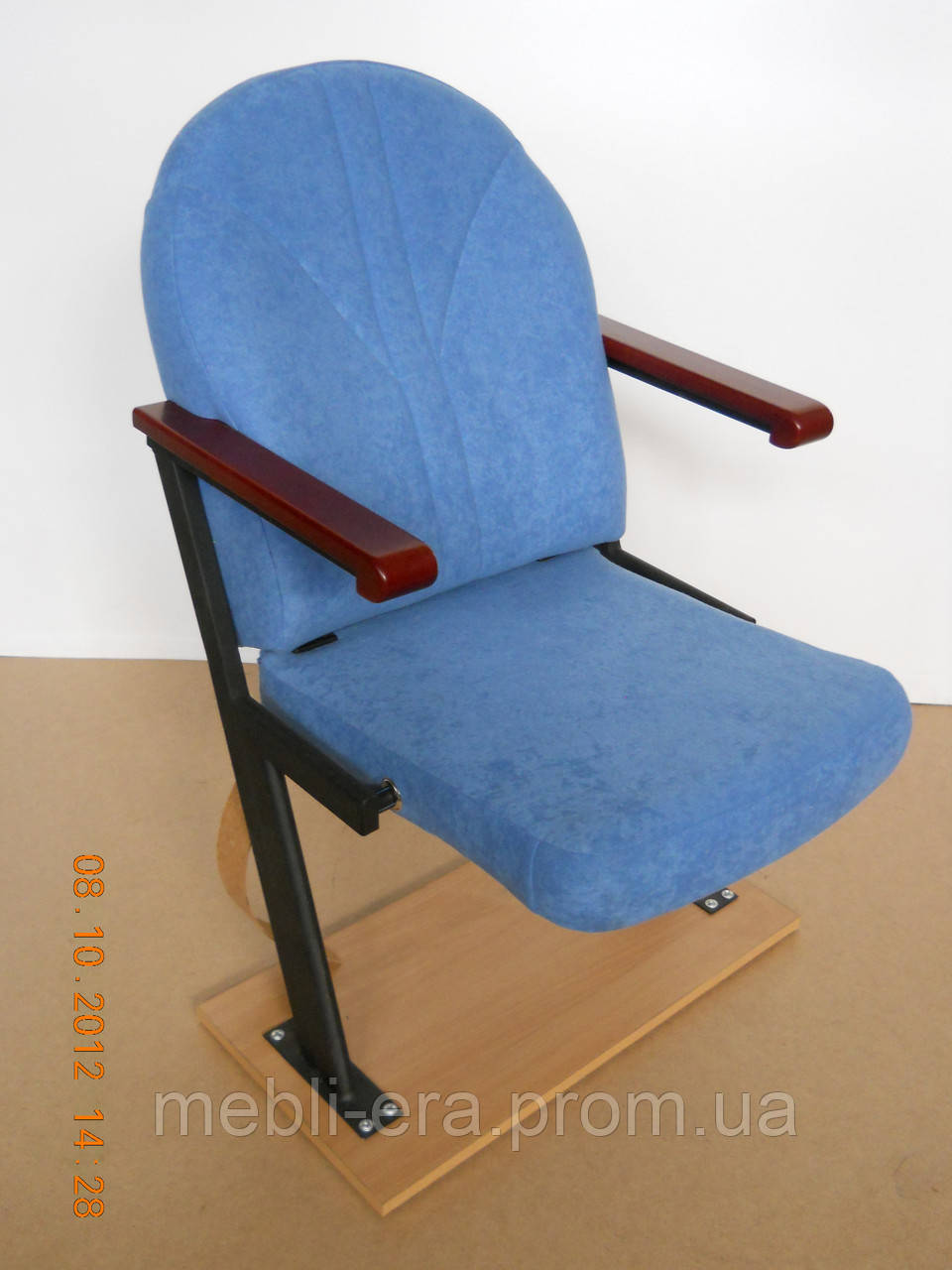 Кресло для зала "Блик" . Мягкая мебель от производителя - фото 1 - id-p37405910