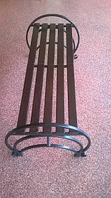 Банкетка кована