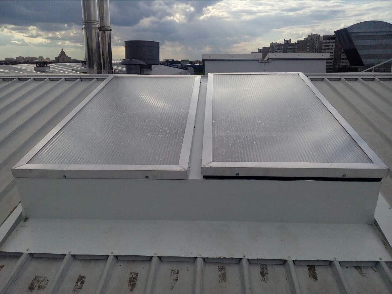 Плоский зенітний ліхтар з клапаном провітрювання, фото 1