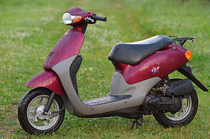 Скутер Honda Dio Fit (вишневий)