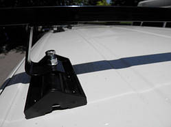 Багажник поперечки на CITROEN Berlingo универсал 2010- штатні місця кріплення Combi Кенгуру