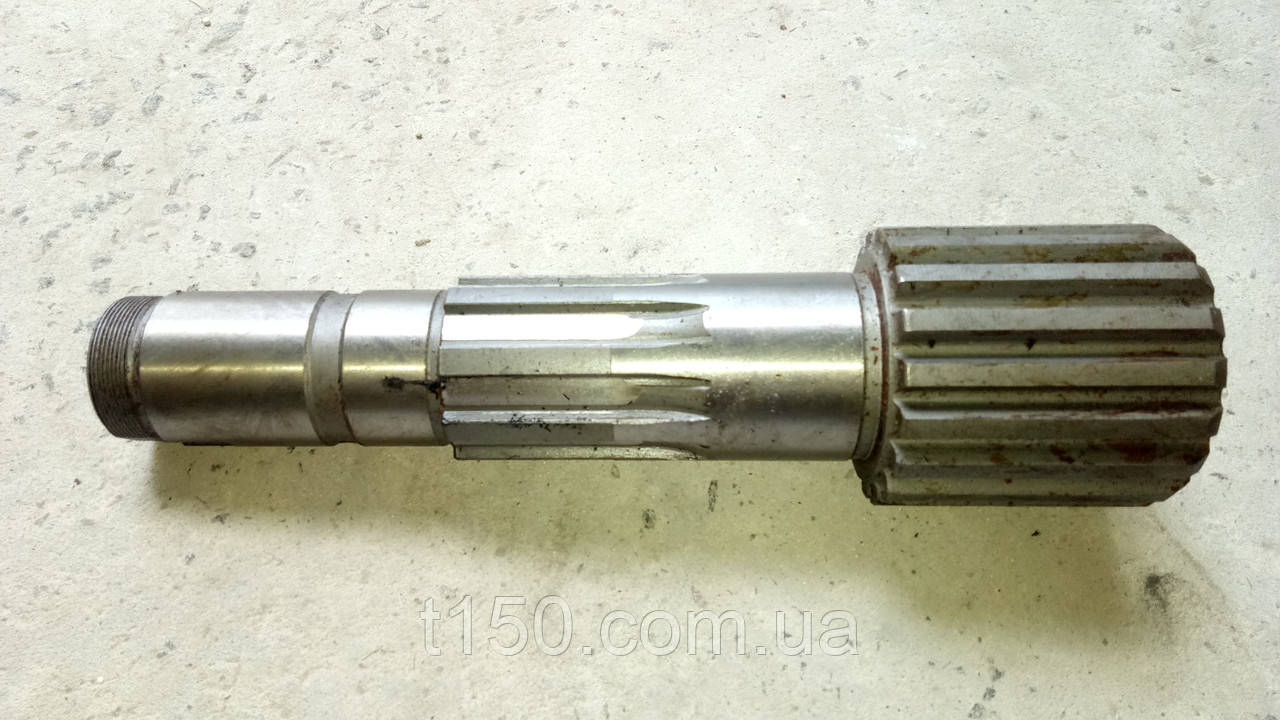 151.37.305-4 Вал роздавальної коробки т-150