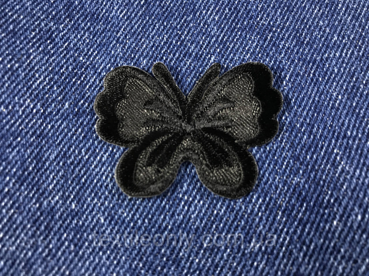 Нашивка метелик колір чорний 43х33 мм