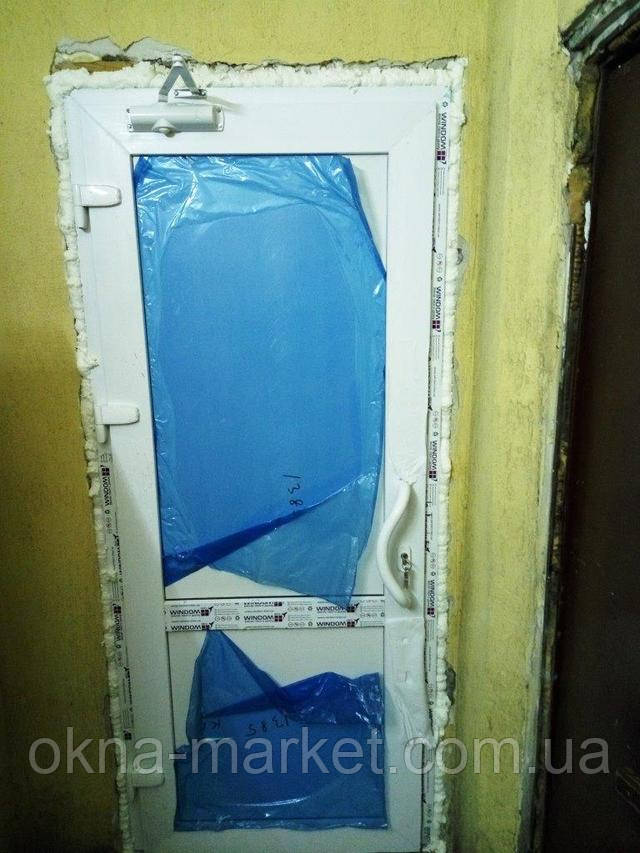 Вхідні двері пластикові профіль Windom (Україна) Вхідні двері пластикові профілі Windom