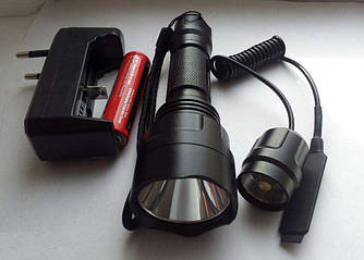 Тактичний ліхтар UltraFire С8