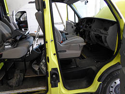Встановлення штатного кондиціонера на Opel Movano