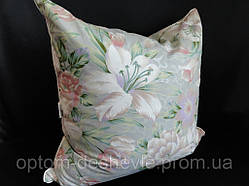 Пухові подушки гарної якості 70 х 70.