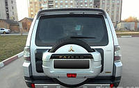 Крышка запасного колеса Mitsubishi Pajero 4