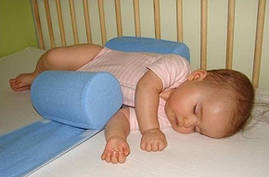 Подушка-обмежувач для новонароджених
