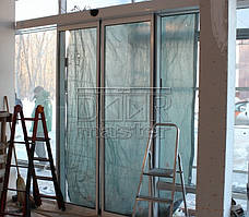 Автоматические двери Farwill ECOslide. АЗС "Авиас" (г. Днепр) 04.02.2014 3