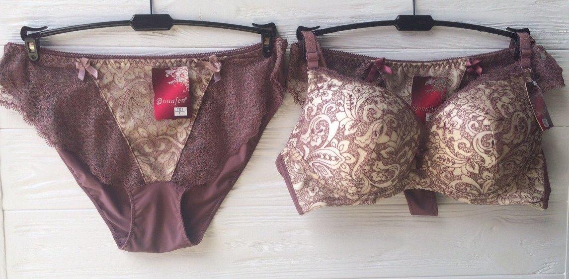 Жіночий комплект білизни