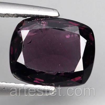 Шпинель натуральна, 2.30 ct
