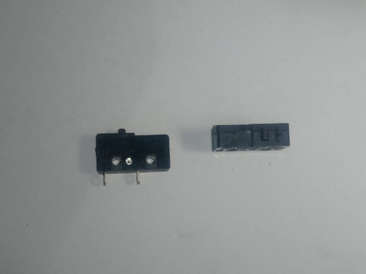 

Микровыключатель THW-3 для соковыжималки Alpari J-8005 J-8007