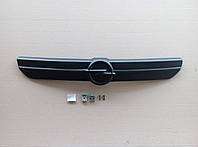 Зимняя накладка FLY Opel Vivaro 2001-2006 решетки радиатора матовая (верхняя)