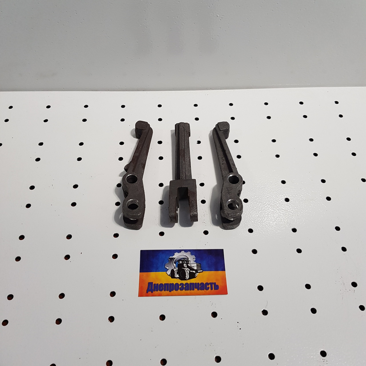 Важіль відтискний ЮМЗ (лапки кошика) 45-1604102А, фото 1