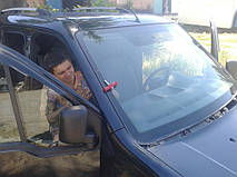 Замена ветрового, лобового стекла Ford Connect