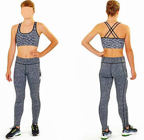 Спортивний топ із чашками