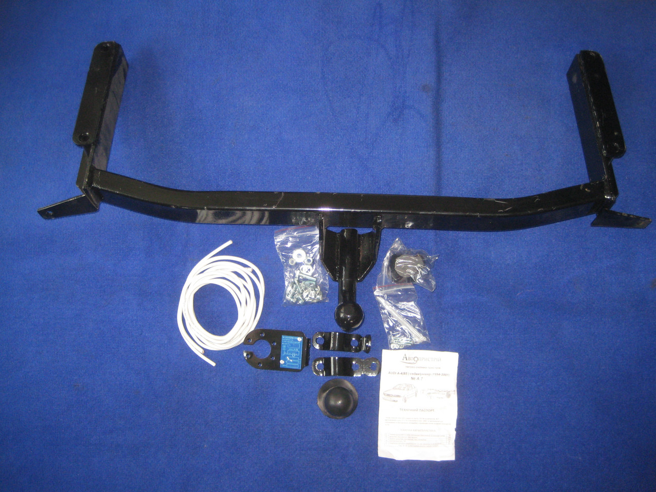 Фаркоп Ауді А4 Б5 Audi A4 B5 седан універсал